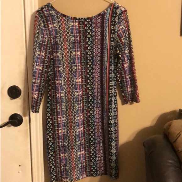 Multi colored tight fitting dress - Picture 3 of 3